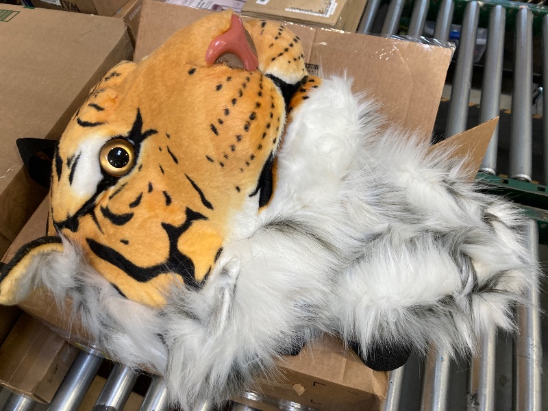 Photo 1 of  3D Animal Head Backpack Bag Backpack tiger/Lion/leopard/black bear Head Backpack Bag Knapsack and Wall Mount (tiger yellow) 
