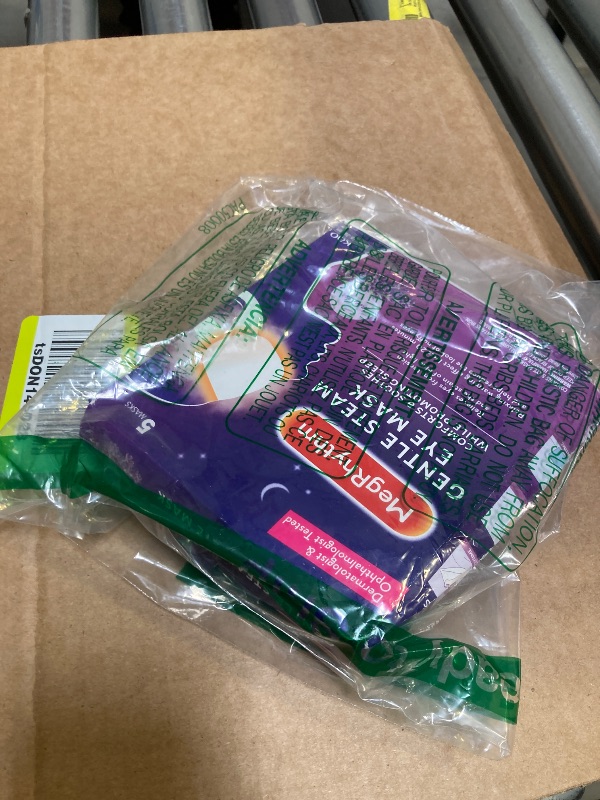 Photo 1 of MegRhythm by Kao Gentle Steam Eye Mask, Lavender, Rejuvenates Eyes, Reduces the look of puffy eyes, Dermatologist and Ophthalmologist Tested, 5 Count