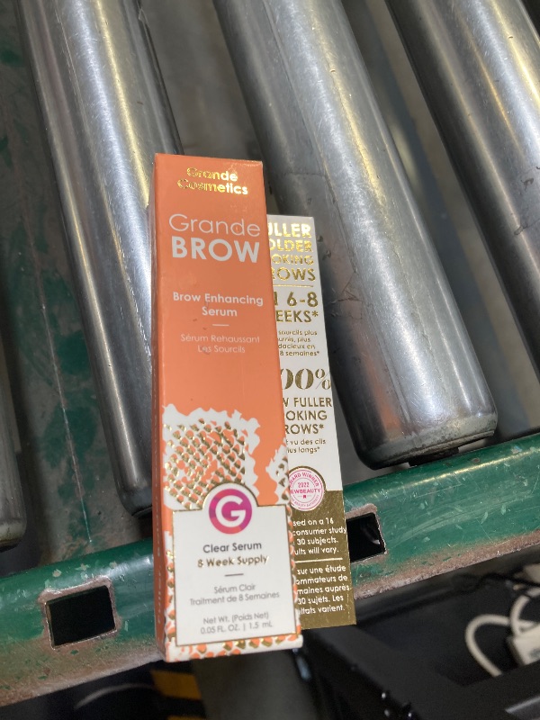 Photo 1 of GrandeBROW Brow Enhancing Serum - clear 1.5 ml