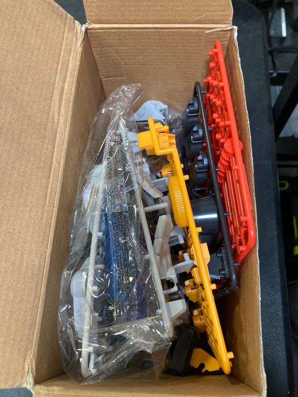 Photo 1 of Thames & Kosmos Mega Cyborg Hand STEM Experiment Kit | Build Your Own GIANT Hydraulic Amazing Gripping Capabilities Adjustable for Different Sizes Learn Pneumatic Systems