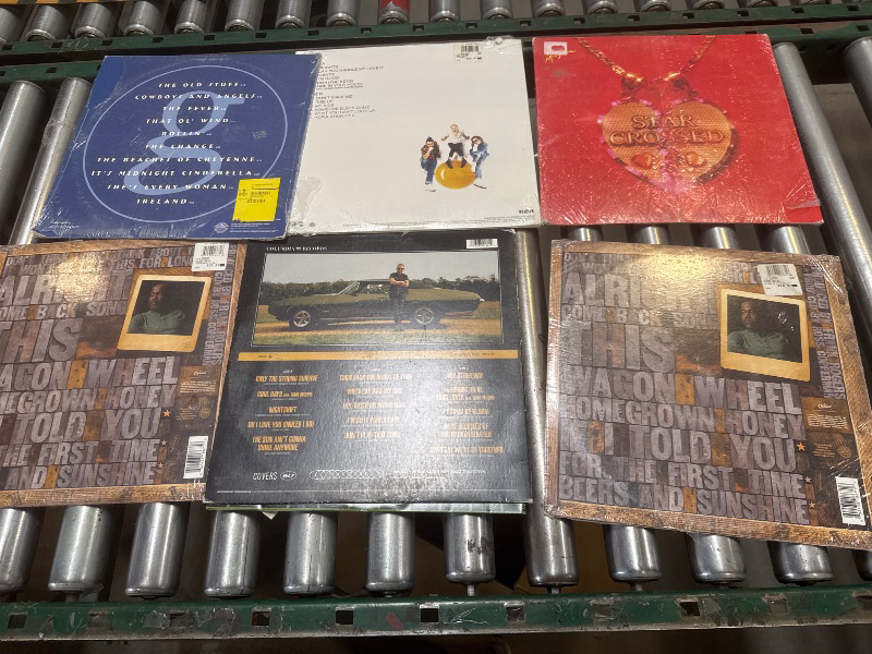 Photo 1 of Bundle of Miscellaneous Records/Vinyl LP'S