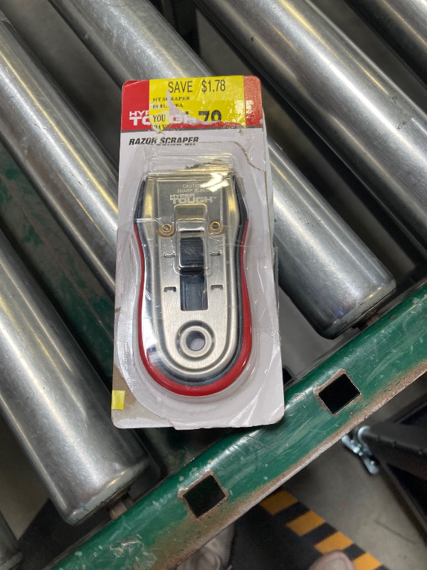 Photo 1 of Hyper Tough 4.5-inch Retractable Razor Blade Scraper with Soft Grip Handle 5069 4.5 L X 2.5 W X 0.5 H