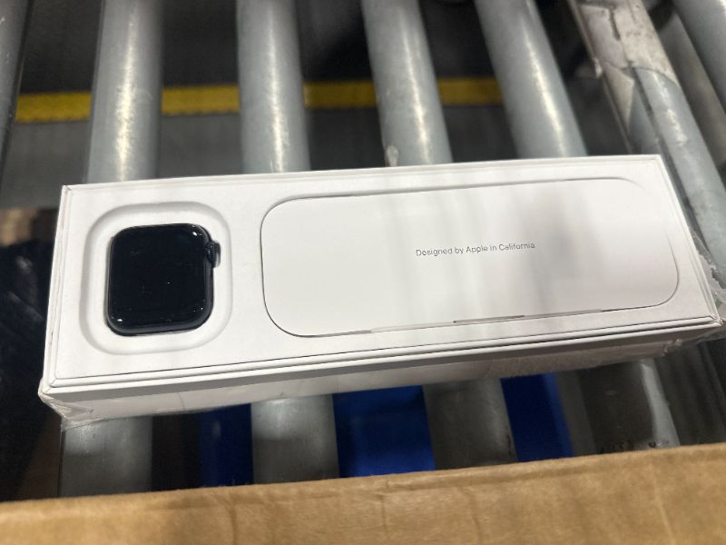 Photo 1 of Apple Watch SE (2nd Gen) [GPS 40mm] Smartwatch with Midnight Aluminum Case with Midnight Sport Band S/M. Fitness and Sleep Trackers, Crash Detection, Heart Rate Monitor, Retina Display [WATCH ONLY,  MISSING CHARGER AND WATCH BAND]