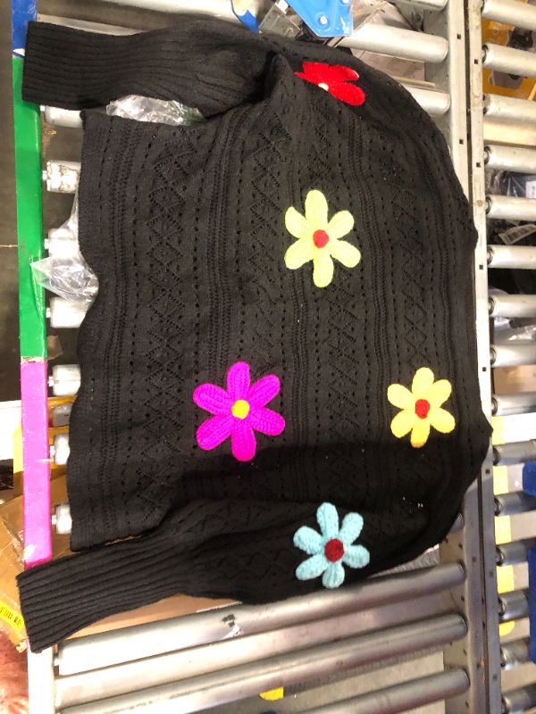 Photo 1 of ***STOCK PHOTO NOT EXACT REFERENCE ONLY****MakeMeChic Women's FLORAL AND BLACK SWEATER SIZE LARGE