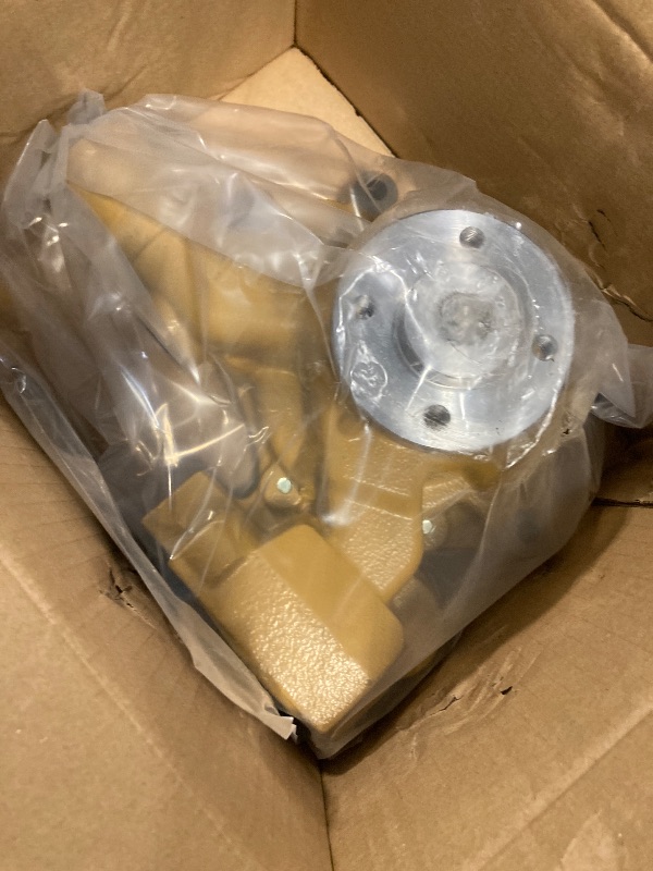 Photo 1 of 2W8002 Water Pump (C&U Bearing) 1727766 1550067 For Caterpillar Cat 920 930 966F Dump Truck D25C D300B D35C D350C 250B Generator 3304 3306 Engine 1567089 1717773 7n5908 2W-8002