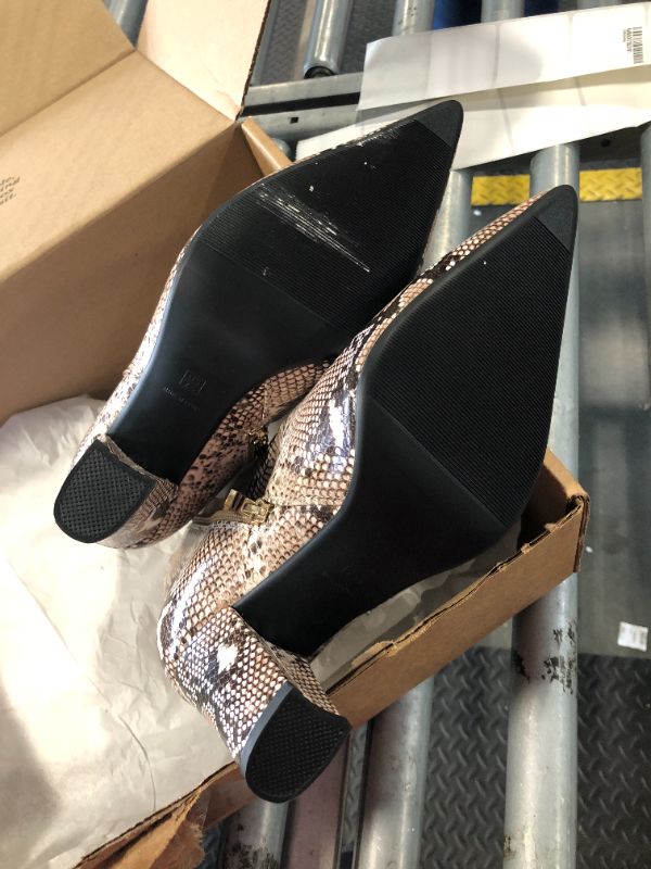 Photo 1 of ***smell like tier rubber, SIZE 7.5*** SHEMEE Women's Snakeskin Chunky High Heels Booties Pointed Toe Block Heel Snake Print Side Zipper Ankle Boots(Light Brown,us 7.5)