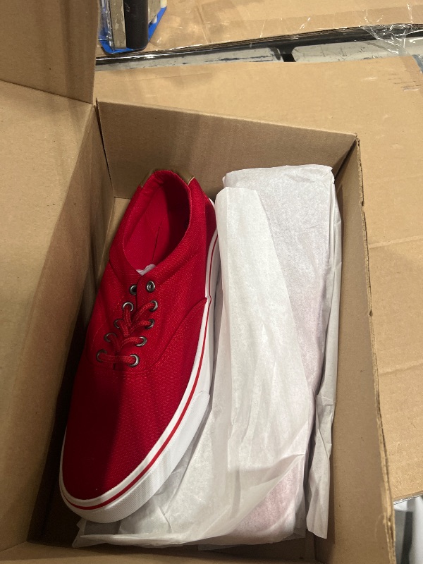 Photo 1 of  Footwear Classics Men's Authentic Sneaker 10 us