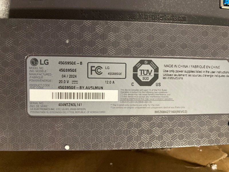 Photo 1 of LG 45GS95QE Ultragear OLED Curved Gaming Monitor 45-Inch WQHD 800R 240Hz 0.03ms DisplayHDR True Black 400 AMD FreeSync Premium Pro NVIDIA G-Sync HDMI 2.1 DisplayPort Tilt/Height/Swivel Stand - Black