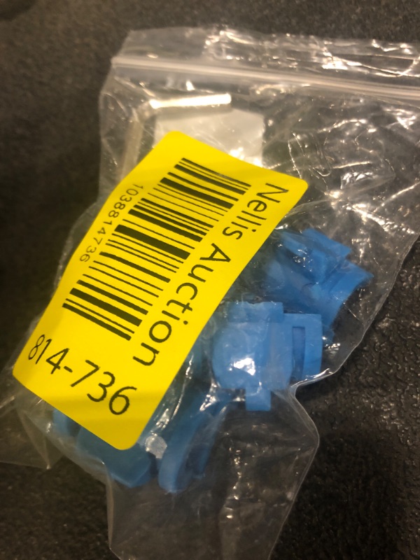 Photo 1 of 50pcs  Support Hangers 20mm U-Hook PEX Holder PVC Pipe Clamps Clips(Blue)