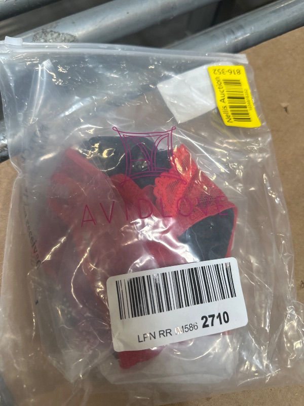 Photo 1 of **ONLY 2**Avidlove Ladies Cheeky Underwear Panties No Show Lace Thongs G string Panties Rhinestone Thong 3 Pack M