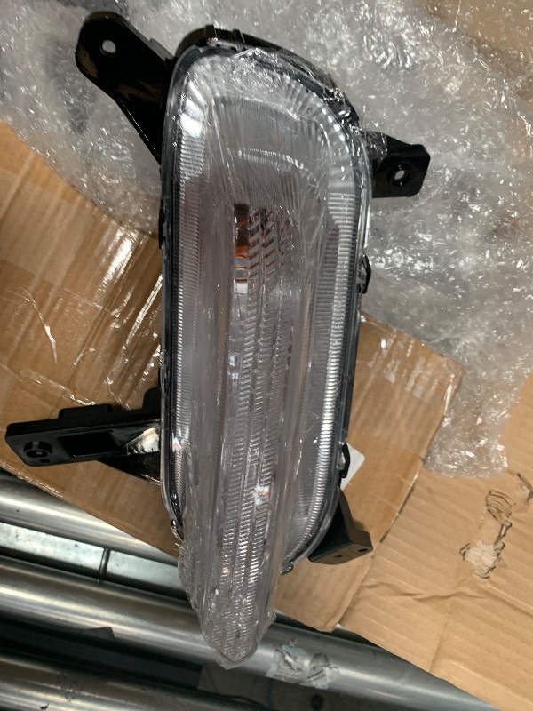 Photo 1 of 1 Pair Fog Lights Assembly for Kia Forte 2019 2020 Halogen Fog Lights Black Housing Clear Lens Fog Lamps Daytime Running LH & RH Side Fog Lights 86595M7010 86596M7010 92304M7000 92303M7000
