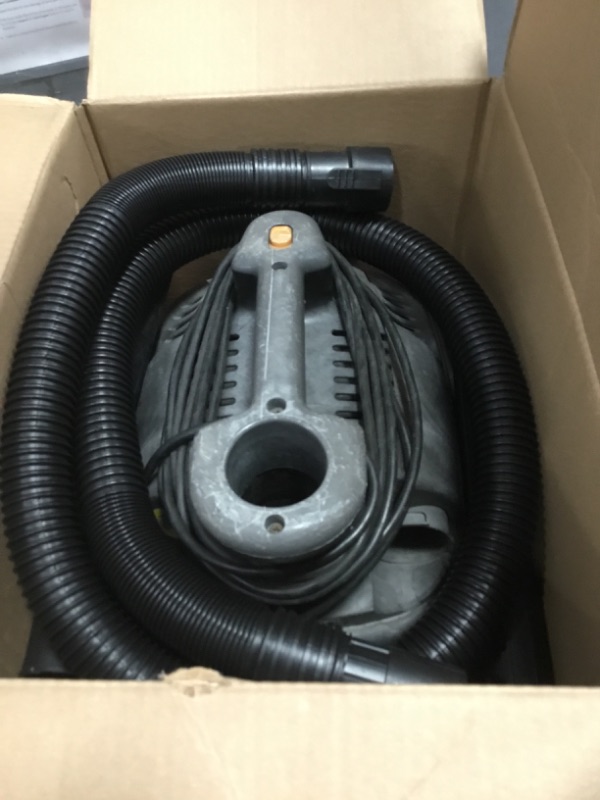 Photo 1 of *** PARTS ONLY *** 4 Gallon 5.0-Peak HP Portable Wet/Dry Shop Vacuum with Fine Dust Filter, Hose and Accessories