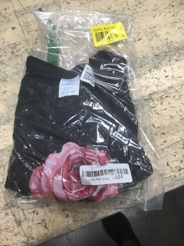 Photo 1 of 199 Flowers Rose Graphic T-Shirt, Small, Black