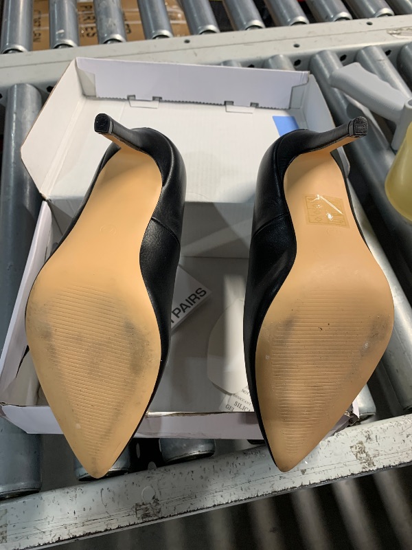 Photo 1 of (SIZE 8) (USD/FAIR) DREAM PAIRS Womens Closed Toe High Heels Dress Pointed Toe Wedding Pump Shoes, Black Pu - 7.5 Wide (Christian-New-W)