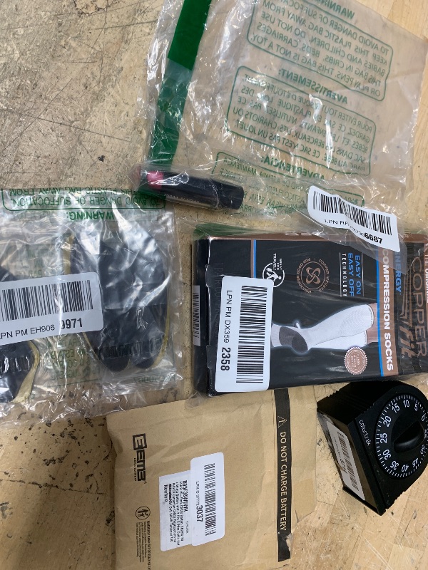 Photo 1 of **NO RETURNS** MISC ITEMS  (5) 