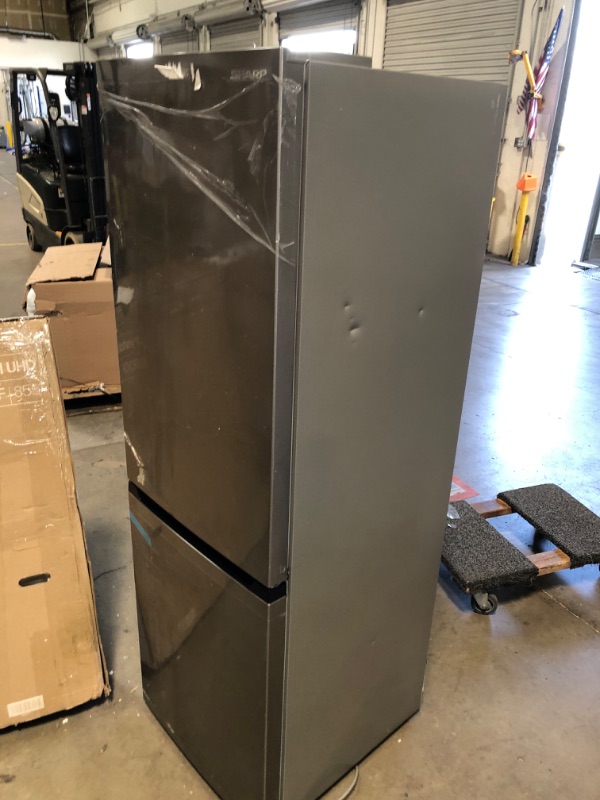 Photo 1 of DAMAGED CORNER
Sharp Bottom-Freezer Counter-Depth Refrigerator, 24 Inch, 11.5 Cubic Foot