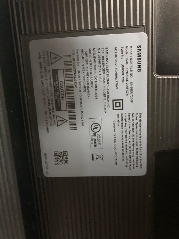 Photo 1 of *** PARTS ONLY - CRACKED SCREEN *** Samsung Crystal DU7200 UN65DU7200F 65" Class Crystal Smart LED TV - 4K UHDTV - High Dynamic Range (HDR) - Titan Gray - HDR10+, Hybrid Log Gamma (HLG) - LED Backlight - Bixby, Alexa, Google ...