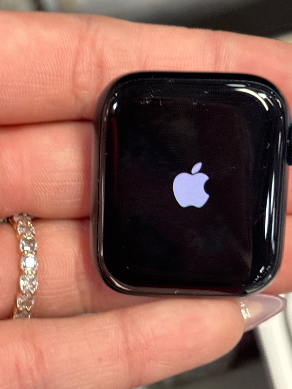 Photo 1 of **MISSING BAND**
Apple Watch SE (2nd Gen) [GPS 40mm] Smartwatch with Midnight Aluminum Case with Midnight Sport Band S/M. Fitness and Sleep Trackers, Crash Detection, Heart Rate Monitor, Retina Display