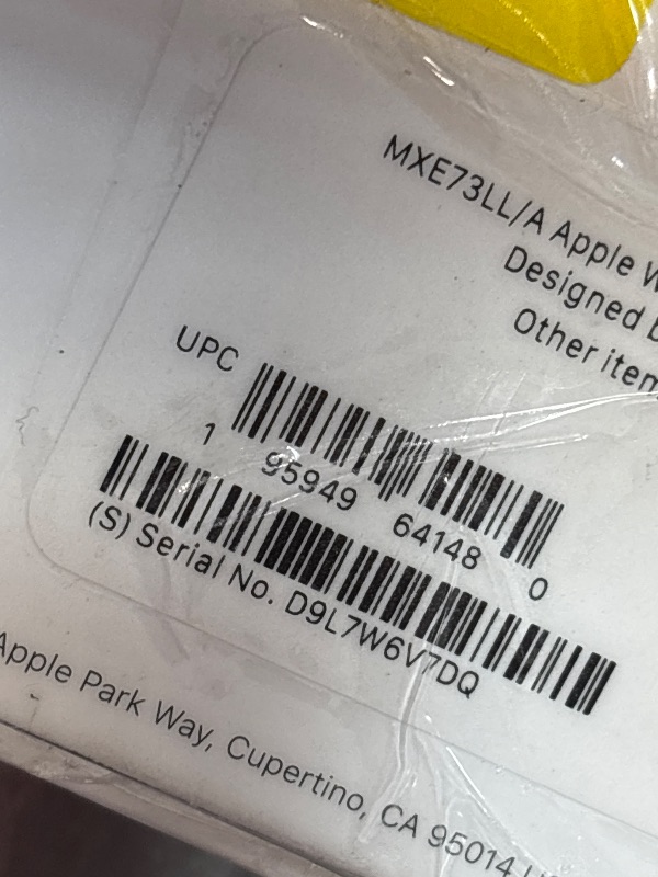 Photo 1 of **MISSING BAND**
Apple Watch SE (2nd Gen) [GPS 40mm] Smartwatch with Midnight Aluminum Case with Midnight Sport Band S/M. Fitness and Sleep Trackers, Crash Detection, Heart Rate Monitor, Retina Display