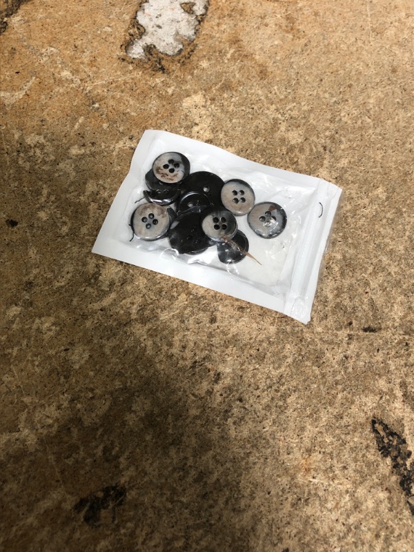 Photo 1 of 11Pcs Natural Real Buffalo Horn Buttons for Men Blazer and Suit, 20mm 15mm Natural Genuine Buffalo Buttons for Jacket Coat Uniforms (Brown)