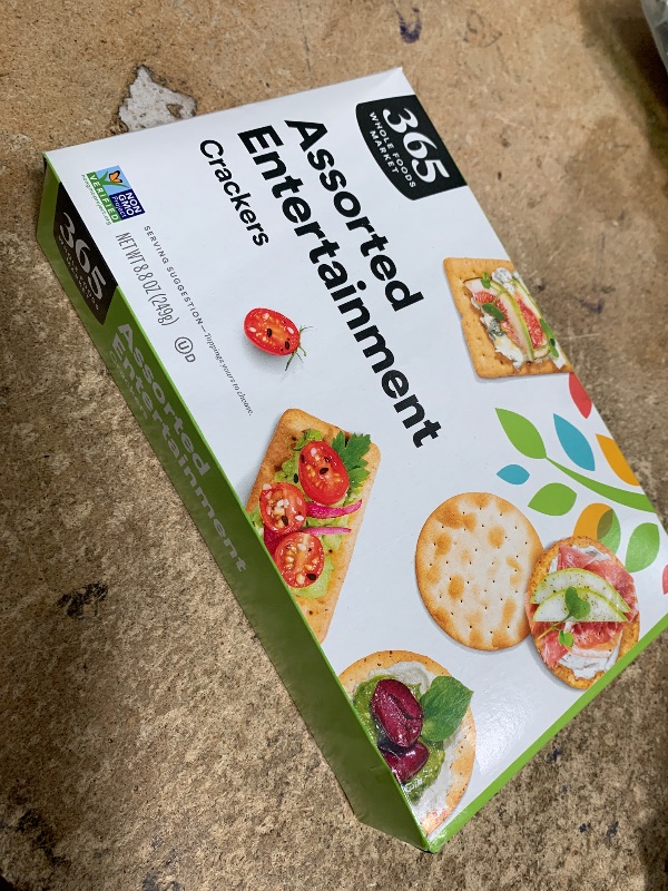 Photo 1 of 365 by Whole Foods Market, Assorted Entertaining Crackers, 8.8 Ounce
