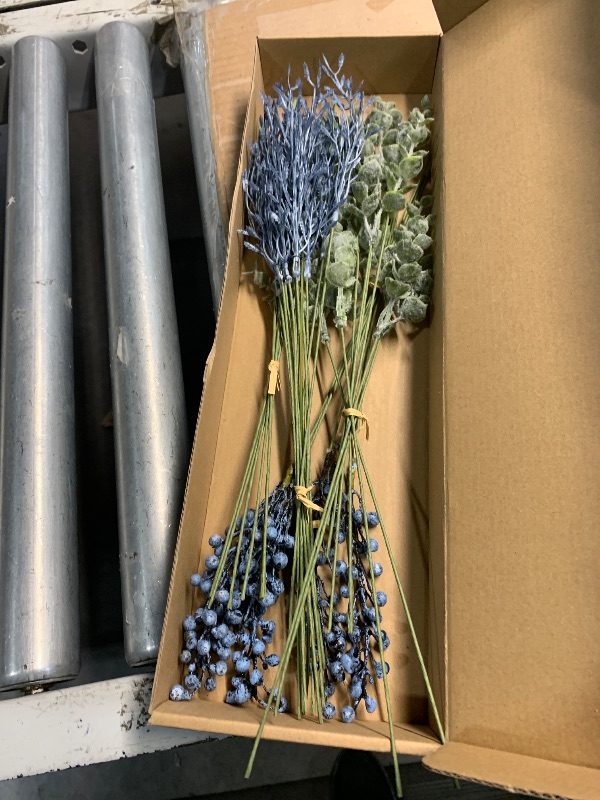 Photo 1 of ***(MISSING PARTS/ NOT A COMPLETE SET)***
Ling's Moment Artificial Greenery Stems Box Set, 55pcs with 8 Kinds of Faux Greenery Picks for DIY Bridal Bouquets Wedding Floral Arrangement Table Centerpieces, Navy & Cream