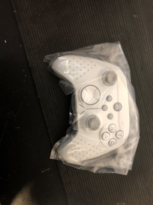 Photo 1 of Dinosoo RGB Wireless Controller for Xbox Series X/S/Xbox One Android PC, Bluetooth Hall Effect Joysticks Dual Vibration Turbo Function 3.5mm Headphone Jack Macro Function - White