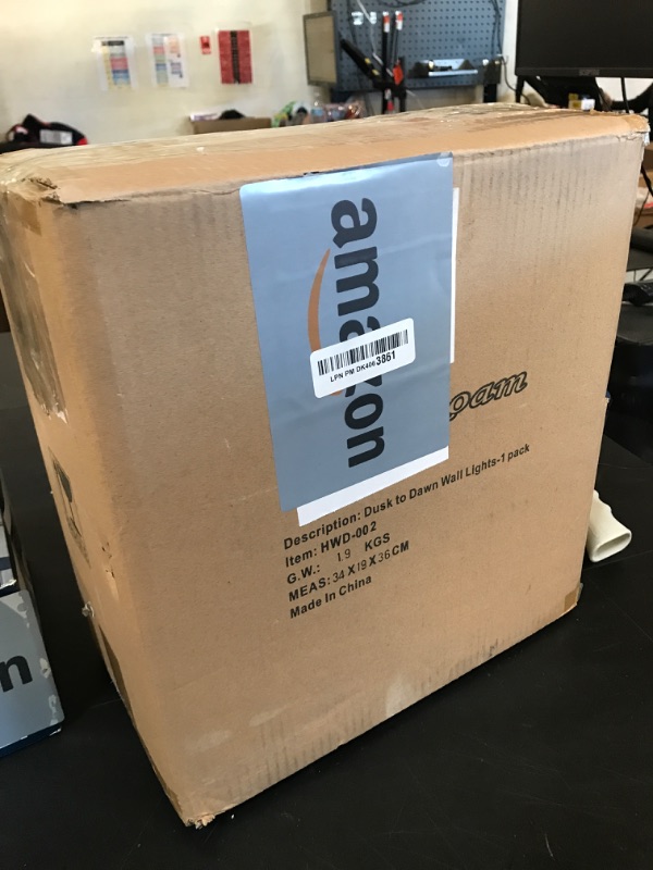 Photo 1 of Fanliving 52 Inch Quiet DC Motor 6 Speed High CFM Ceiling Fan with Lights Remote Control, 3 Blade Black Gold Indoor Bedroom Modern Ceiling Fan