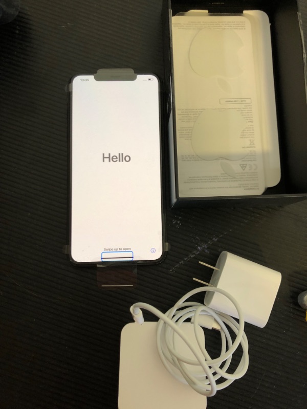Photo 1 of Apple iPhone 11 PRO Max 64GB Hunter Green IOS Phone MWH22LL/A For Xfinity Mobile