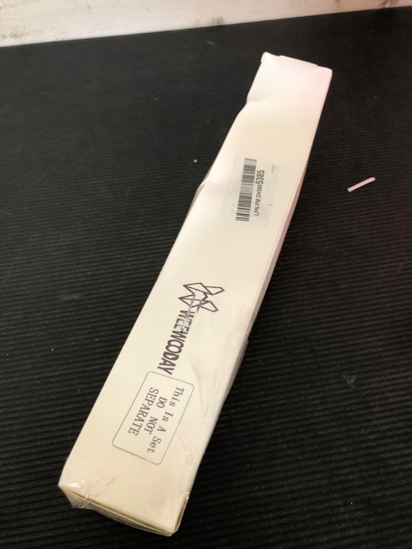 Photo 1 of Weewooday Glass Droppers Pipettes Graduated Lab Dropper Glass Liquid Pipette with Big Rubber Hats 20 cm Stir Rod Washing Brush Transfer for Liquid Essential Oil(16 Pieces,Blue,10 ml)