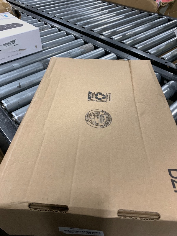 Photo 1 of Grey 10.5 Regular MENS US
