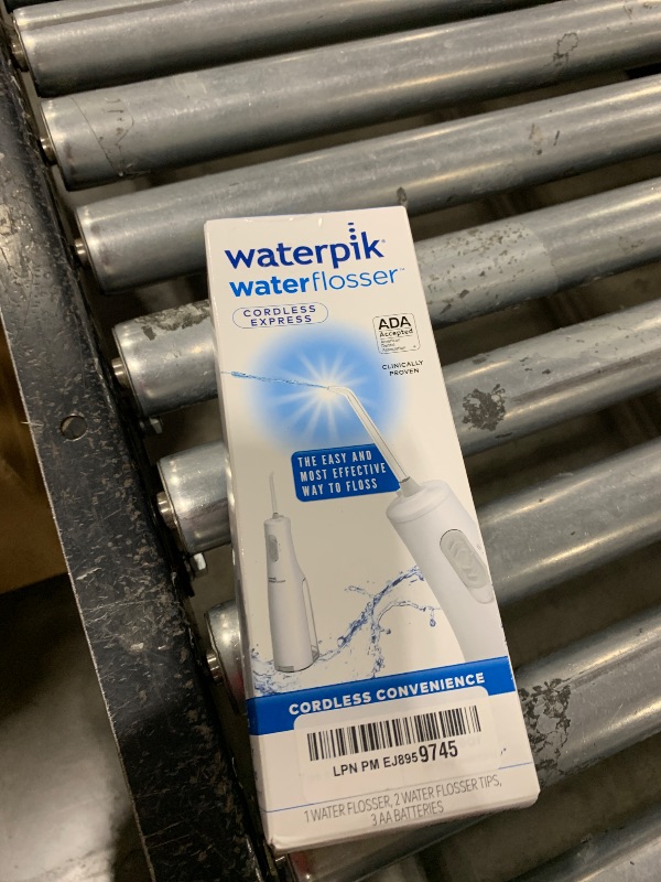 Photo 1 of Waterpik Aquarius Water Flosser For Teeth Cleaning, Gums, Braces, Dental Care, Electric Power With 10 Settings, 7 Tips For Multiple Users And Needs, ADA Accepted, White WP-660, Packaging May Vary