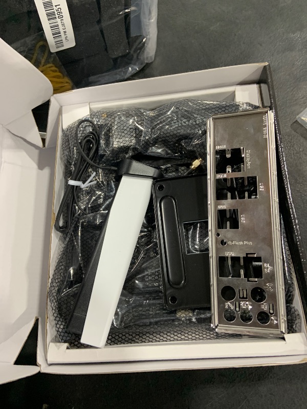 Photo 1 of Gigabyte A520I AC (AMD Ryzen AM4/Mini-ITX/Direct 6 Phases Digital PWM with 55A DrMOS/Gaming GbE LAN/Intel WiFi+Bluetooth/NVMe PCIe 3.0 x4 M.2/3 Display Interfaces/Q-Flash Plus/Motherboard)