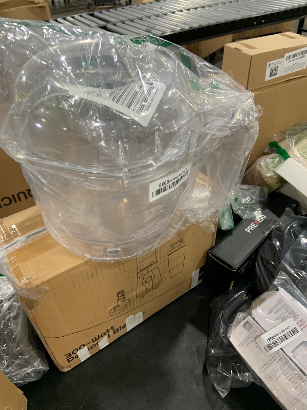 Photo 1 of 3-Quart Clear Cutter Bowl (112203) and Polycarbonate Lid (106458S), Compatible with Robot Coupe R2 Series Food Processors