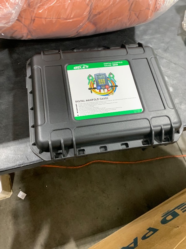 Photo 1 of MOTOCOCHE Digital Manifold Gauge Set HVAC 2-Way Valve, R410a R22 Refrigeration Gauges, AC Manifold Gauge with Thermometer Clamps (Upgrad Dual Test Data)