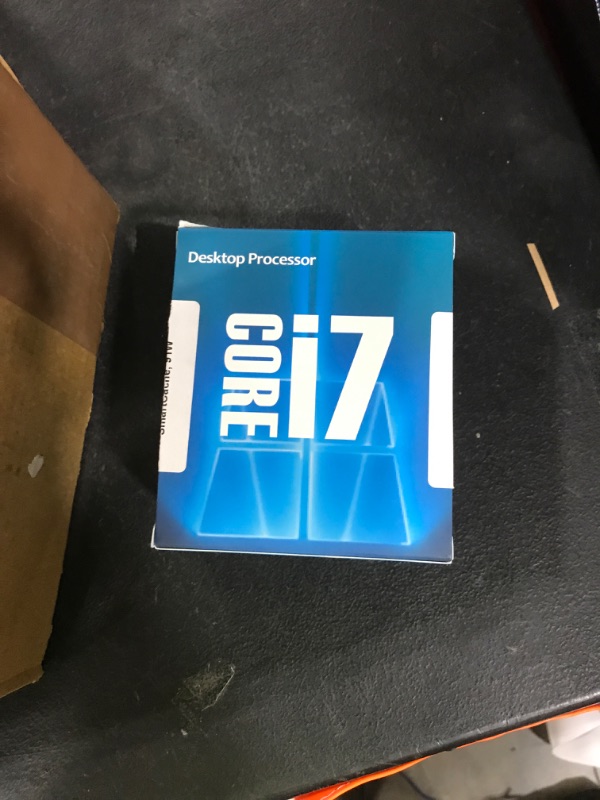 Photo 1 of Intel® Core™ i7-12700KF Desktop Processor 12 (8P+4E) Cores up to 5.0 GHz Unlocked LGA1700 600 Series Chipset 125W
