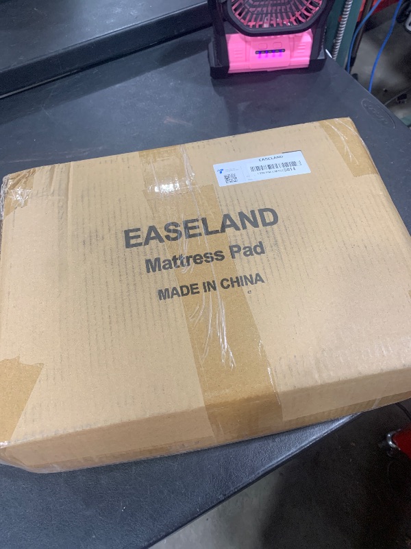 Photo 1 of MATTRESS PAD