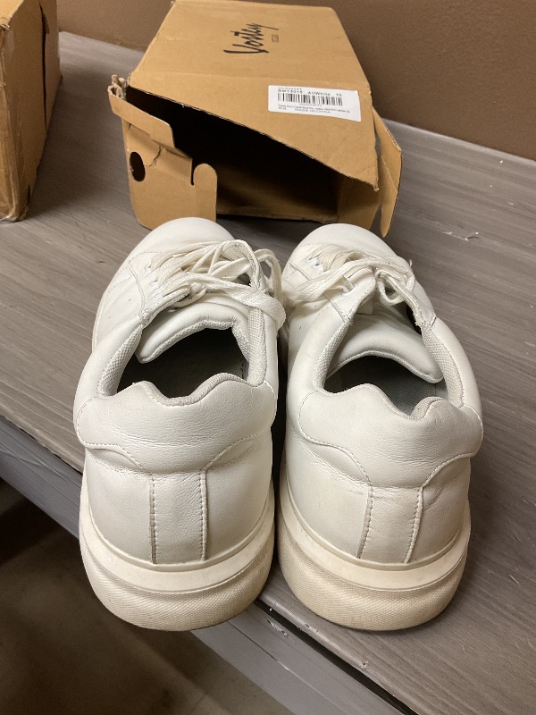 Photo 1 of Vostey Men's Fashion Sneakers Leather White Shoes for Men Comfortable Mens Casual Shoes (BMY5015 allwhite size 9.5 