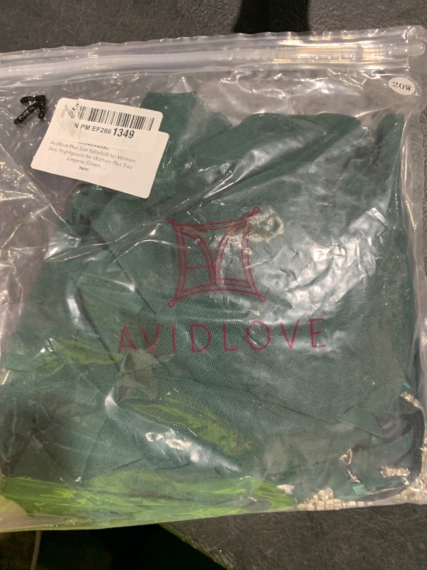 Photo 1 of GREEN WOMENS PLUS SIZE NIGHTGOWN LINGERIE SIZE 20 W