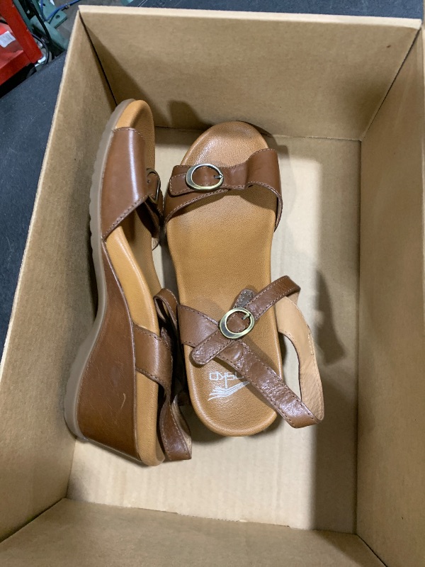 Photo 1 of BROWN SANDALS SIZE 39