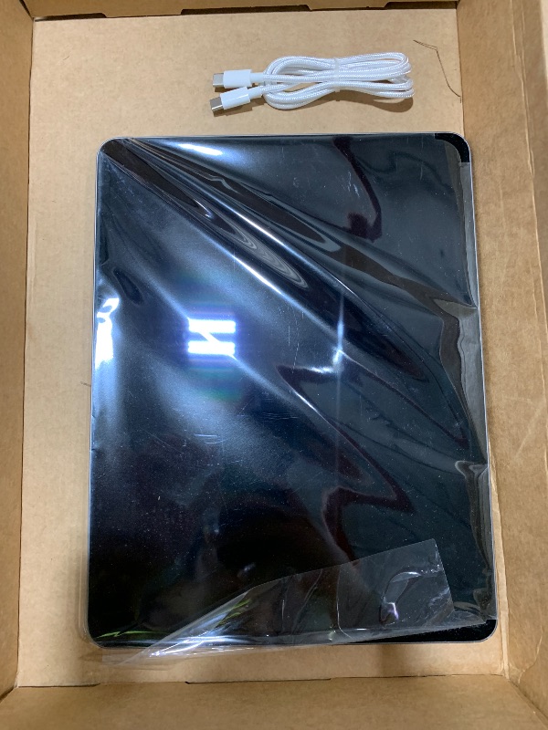 Photo 1 of 2021 Apple 12.9-inch iPad Pro (Wi?Fi