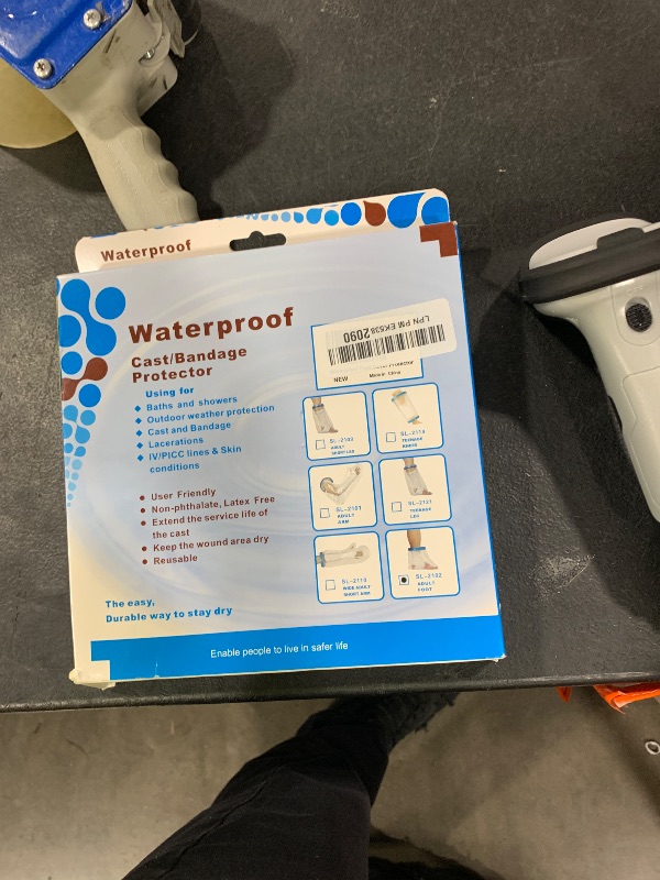 Photo 1 of 100% Waterproof Foot Cast Cover Wound Protector for Shower Bath, Watertight Cast Bag Covers for Broken Surgery Foot, Wound and Burns - Reusable [2025 Upgrade]