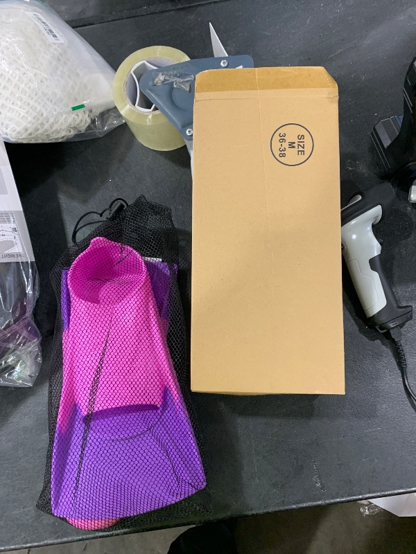 Photo 1 of size 36/38 womens swimming flippers 
