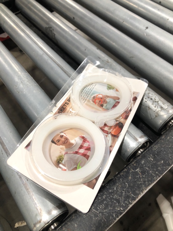 Photo 1 of 12 Pieces Rubber Seals Rings for Glass Jars, Airtight Silicone Replacement Gasket, Leakproof Silicone Gasket Sealing Rings for Mason Jars, Elastic and Fits Most Sizes (White)