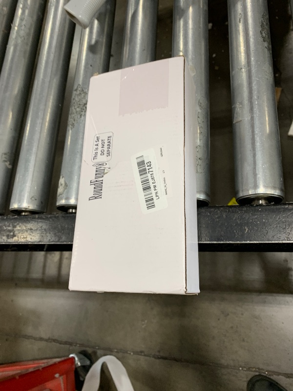 Photo 1 of RoundFunny 82 Pcs 2025 Graduation Candy Leis Making Kit DIY Netting Tubing Stuffed Plush Bear Ribbon Grad Glitter Card Candy Lei for Graduation Congrats Party Supplies(Green, White)