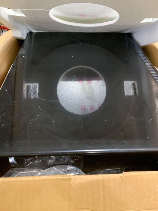 Photo 1 of GE 2.0 Cu. Ft. Capacity Microwave Oven Countertop