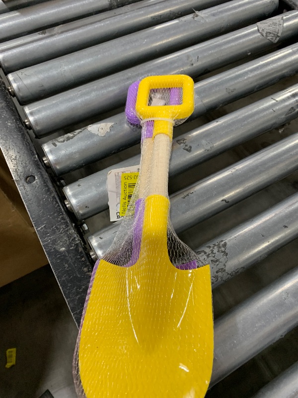 Photo 1 of Kids Garden Tool Shovels Toys, 16" Long Kids Beach Spades Sand Shovels Toys for Adults Gardening Tools Garden Kit Travel Sandbox Toy Sturdy Snow Scoop Durable Wood Handle Spade for Digging Sand Snow