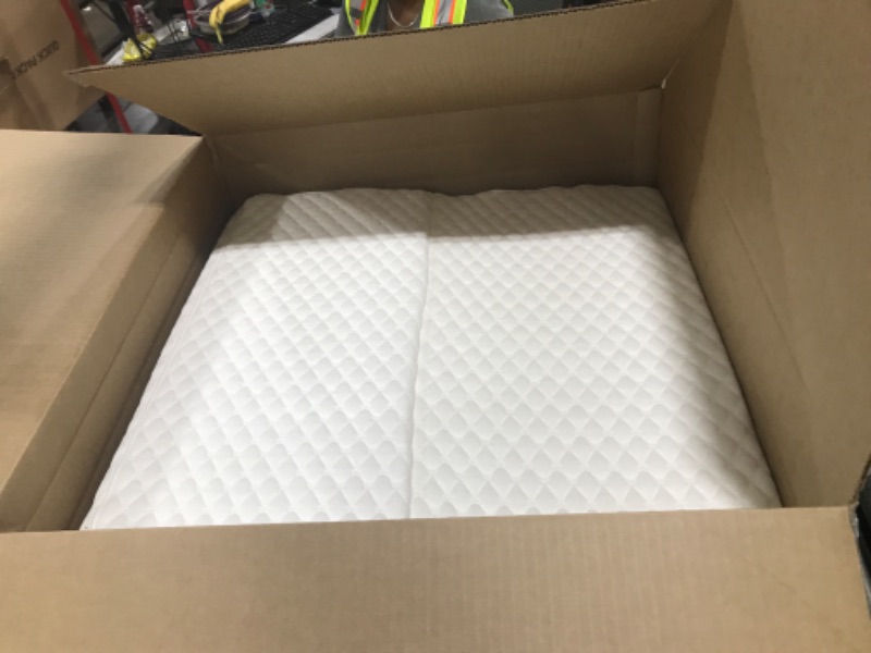Photo 1 of memory foam pillow
