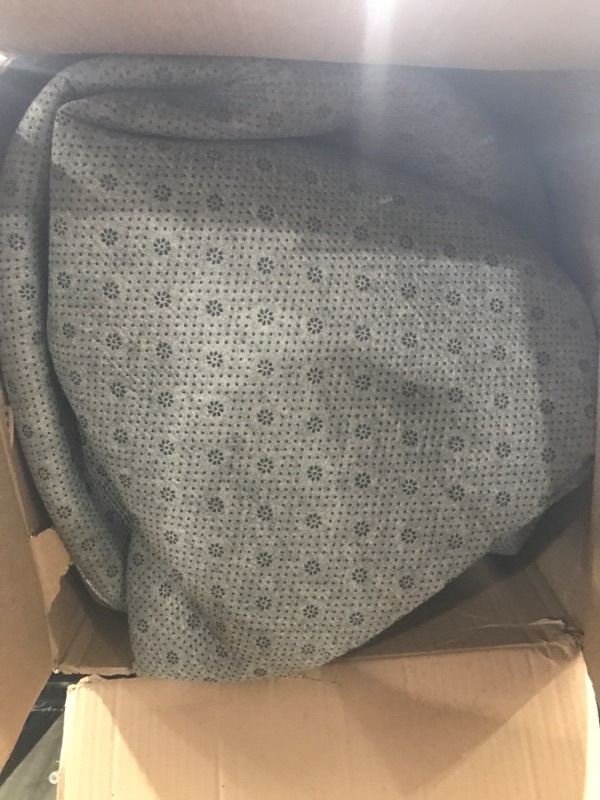 Photo 1 of Rug color and size unknown