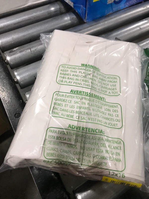 Photo 1 of 100 Sheets Packing Paper for Moving, Newsprint Paper for Packing Wrapping, Wrapping Paper for Packaging Glasses Dishes - Must Have Packing Supplies for Moving Box Filler(12 * 24in)